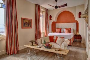 Palazzo Vecchio Taormina - Hotel Overview and Location