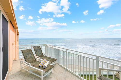 Paradise Beach Club - Oceanfront and Penthouse - Property Overview