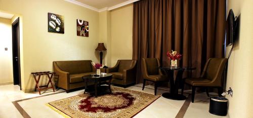 Paragon Hotel Apartments - General Information