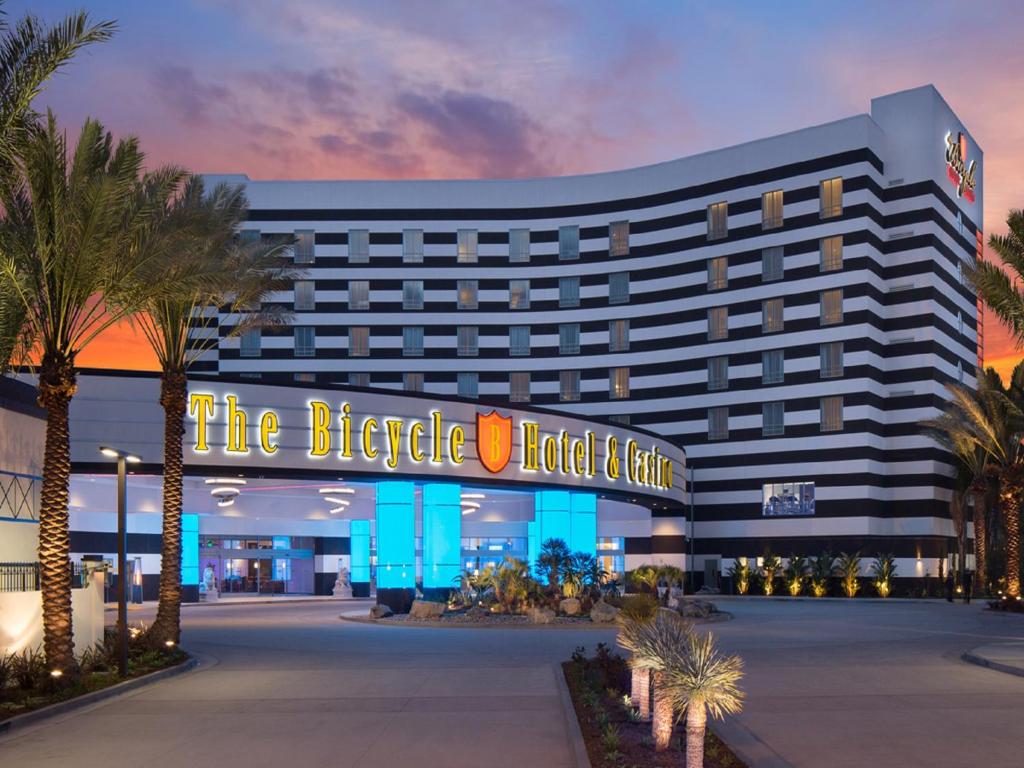 Parkwest Bicycle Casino - Location and Access