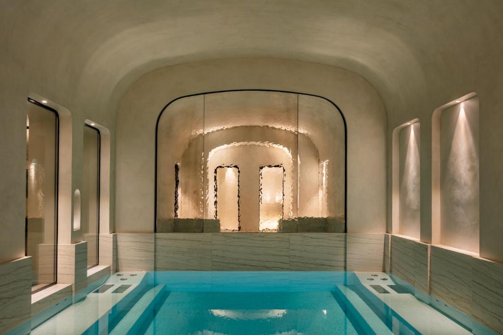Pavilion Faubourg Saint-Germain & Spa Review