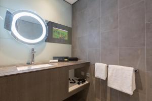 Postillion Hotel Amsterdam - Hotel Overview