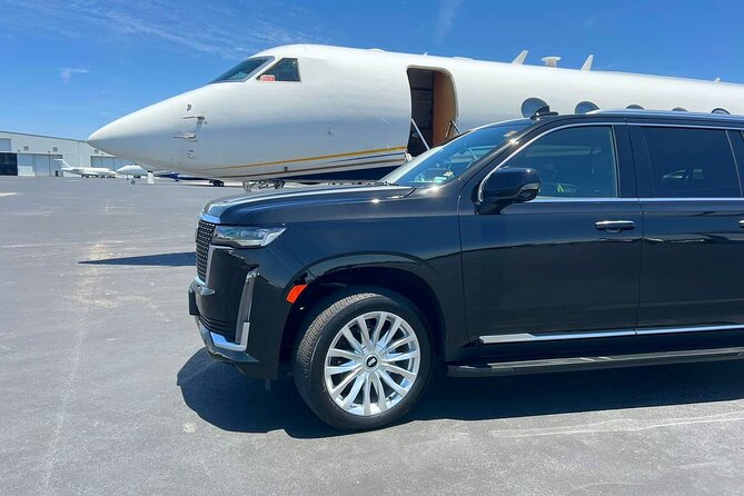 Premier Limousine Miami Airport Hotel Port Transfers in Lux SUV