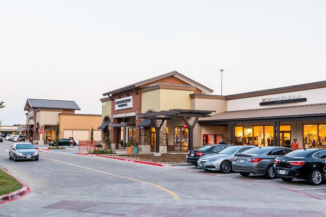 Private Shopping Tour From Dallas to Allen Premium Outlets