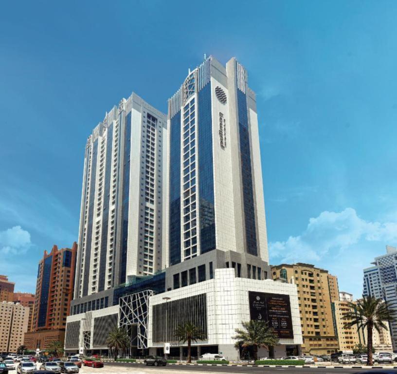 Pullman Sharjah Review