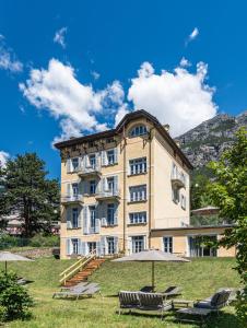 QC Terme Grand Hotel Bagni Nuovi - Hotel Overview and Location