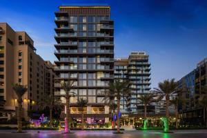 Radisson Beach Resort Palm Jumeirah - Overview and Location