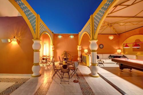 Radisson Blu Hotel, Ajman - Hotel Overview