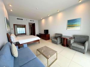 Radisson Blu Resort, Fujairah - Luxury Accommodations