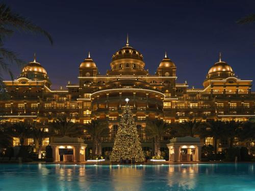 Raffles The Palm - Hotel Overview