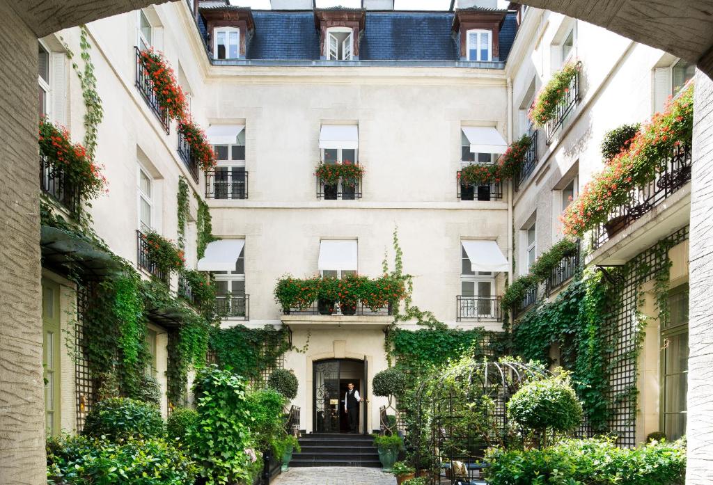 Relais Christine Review