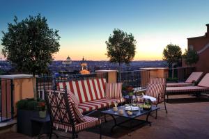 Rocco Forte Hotel De La Ville - Hotel Overview and Location