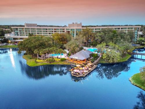 Sawgrass Marriott Golf Resort & Spa - Resort Location and Overview