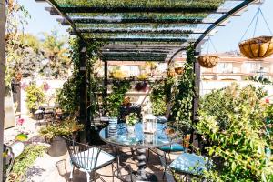 Seaside Laguna Inn & Suites - Hotel Highlights