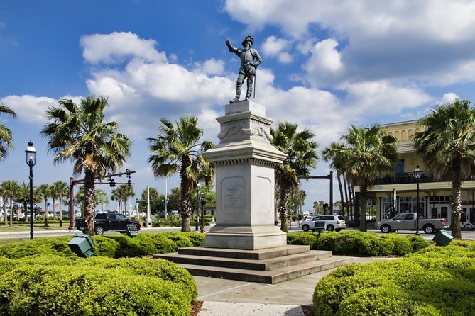 Self-Guided Scavenger Hunt: The Pretty Ancient City