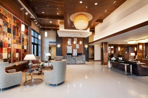Sheraton Redding Hotel at the Sundial Bridge - Hotel Overview and Location