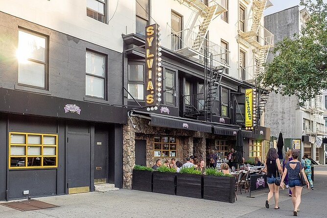 Small-Group Harlems Best History Tour by Bike - Cycling Through Iconic Neighborhoods