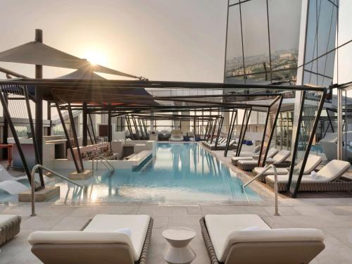 SO/ Uptown Dubai - Stylish Accommodations