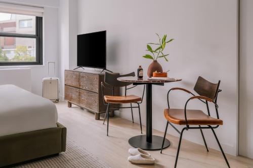 Sonder at The Nash - Accommodation Options
