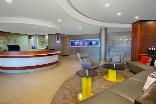 SpringHill Suites by Marriott Madera - Location and Surroundings