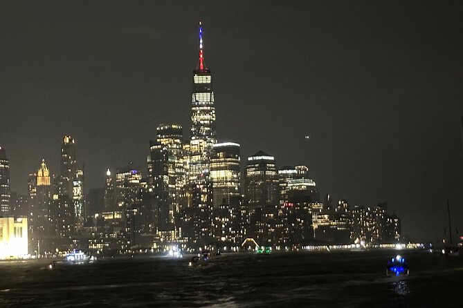 Statue of Liberty Skyline Evening Cruise on River in Manhattan