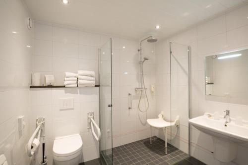 Strandhotel Bos En Duin - Hotel Overview