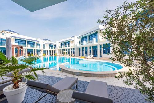 Stunning Palm Villa With Rooftop Garden and Pool by Exclusive Holiday Homes - Property Overview