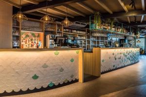 Suites Boulevard 17 - Hotel Overview and Location