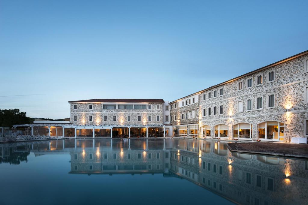 Terme Di Saturnia Natural Spa & Golf Resort – the Leading Hotels of the World Review
