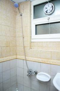 Thaal Rooms - Location and Accessibility