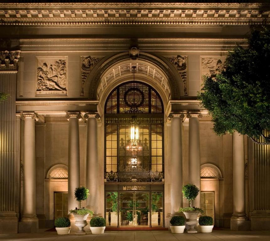 The Biltmore Los Angeles - Hotel Overview and Location