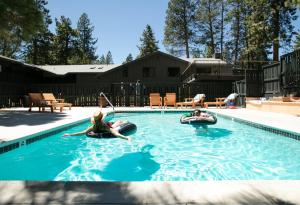 The Coachman Hotel - Luxury Accommodations