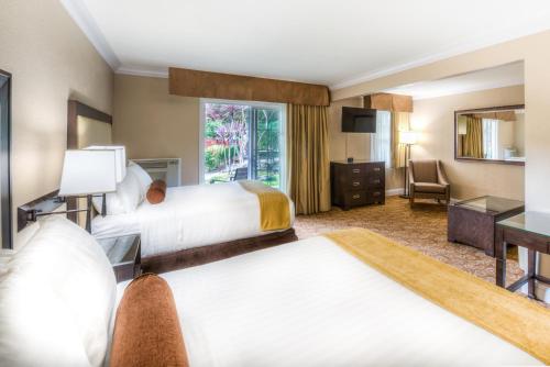 The Creekside Inn - Hotel Overview