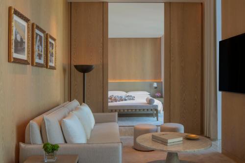 The Dubai EDITION - Hotel Overview