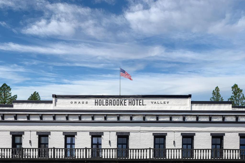 The Holbrooke Hotel Review