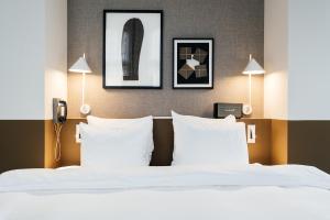 The Hunfeld - Hotel Overview and Location