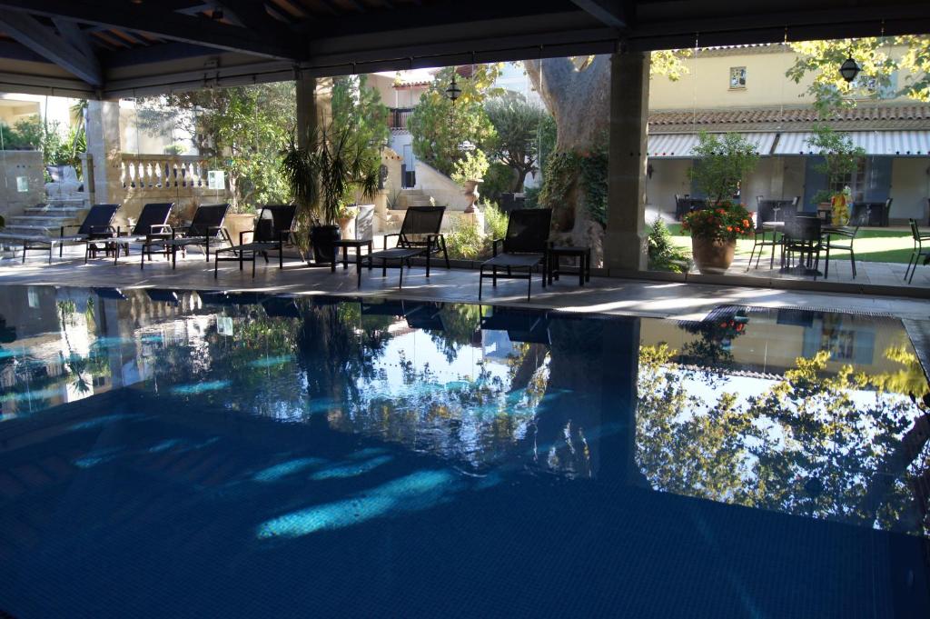 The Mazarin Villa Review