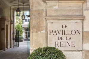 The Queen's Pavilion & Spa, Place Des Vosges - Luxury Hotel in Marais