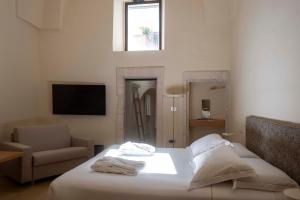 The Summit Relais & Chateaux - Hotel Overview and Location