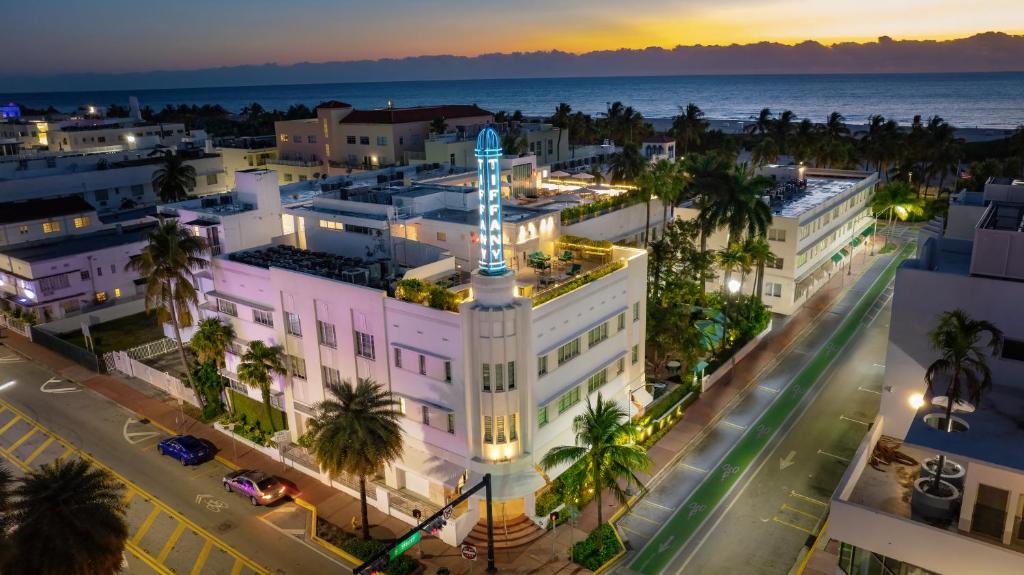 The Tony Hotel South Beach Review