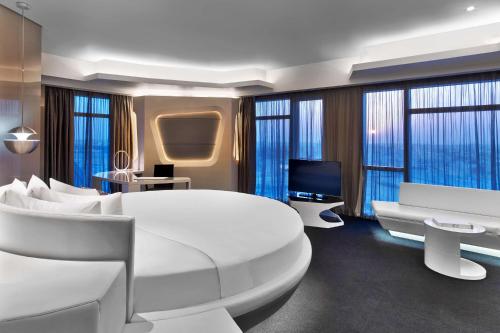 V Hotel Dubai, Curio Collection by Hilton - Location and Neighborhood