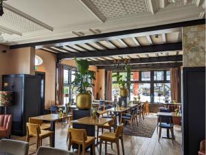 Van Der Valk Hotel Leiden - Hotel Overview
