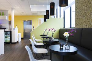 Van Der Valk Hotel Rotterdam Nieuwerkerk - Hotel Overview