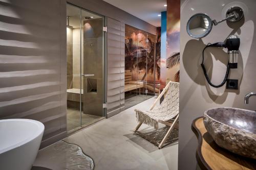 Van Der Valk Hotel Tilburg - Hotel Overview