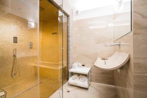 Villa Magia - Hotel Overview