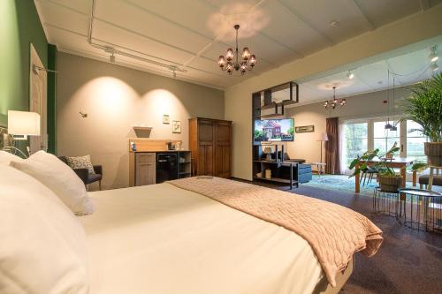 Villa Magnolia - Hotel Overview and Location