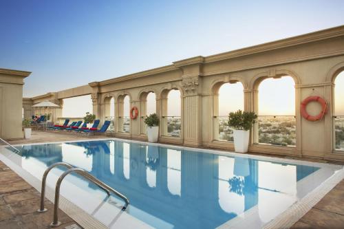 Villa Rotana - Location and Proximity