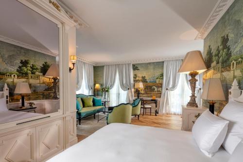 Villa Saint-Ange - Hotel Overview and Location