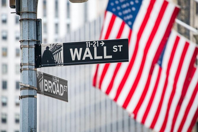Wall Street and Financial District Private Walking Tour