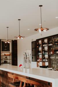 Wine Stone Inn - Hotel Overview